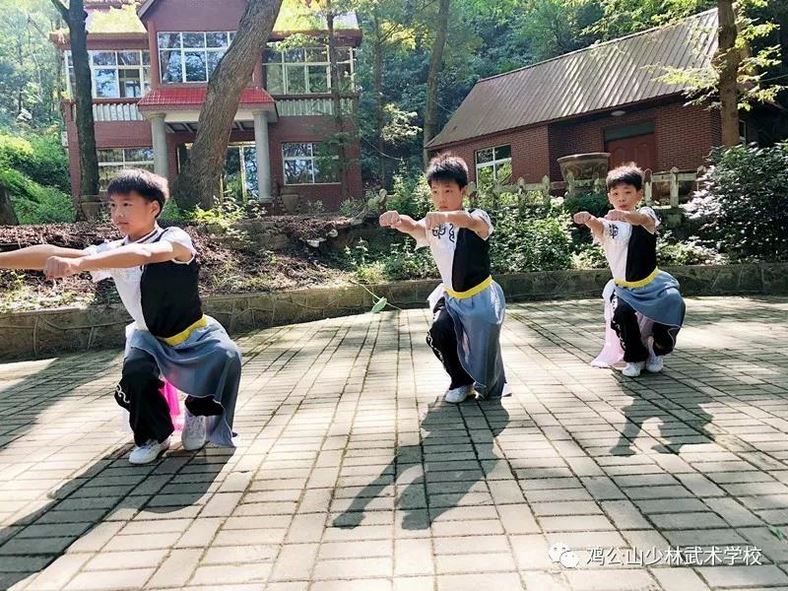 武術從小練起 少年強 則國強?。?！