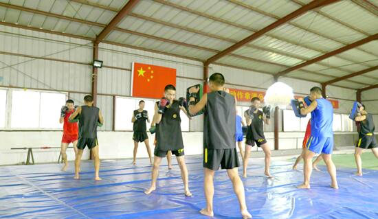 孩子的成績不能說明一切，卻也說明一切！——雞公山少林武術(shù)學校教育篇